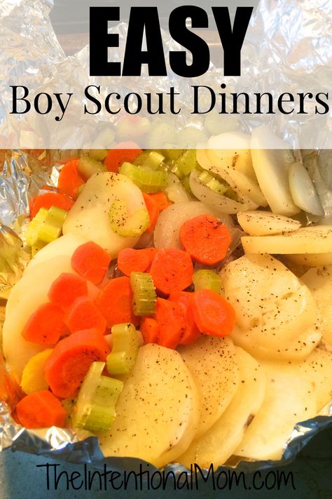 Boy Scout Dinners are a quick and easy meal that will please all the troops. Hamburger, potatoes, carrots, onions, and celery and you've got this SIMPLE and TASTY meal Quick Hamburger Recipes, Boy Scout Activities, Easy Camping Breakfast, Healthy Breakfast Bowl, Boy Scout Camping, Foil Dinners, Girl Scout Camping, Camping Dinners, Easy Camping Meals