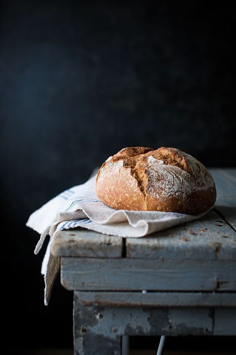 #bread #Brot #Brotlaib Moody Food Photography, A Loaf Of Bread, Dark Food Photography, Loaf Of Bread, Beautiful Food Photography, Food Photography Inspiration, Food Photography Styling, Food Blogs, Artisan Bread