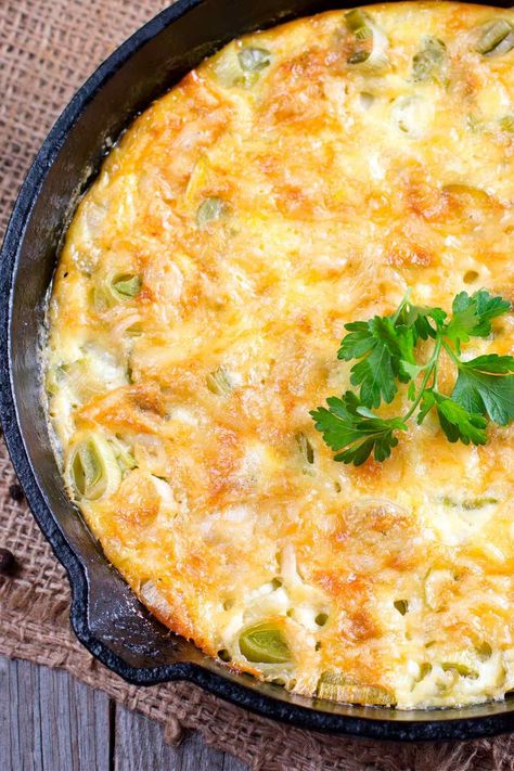 15 Best Leek Recipes (Potato and Leek Casserole Recipe and More) Leek And Potato Recipes, Chicken Leek Soup, Chile Casserole, Grilled Leeks, Creamy Potato Leek Soup, Roasted Leeks, Leek Pasta, Leek Recipes, Plats Healthy