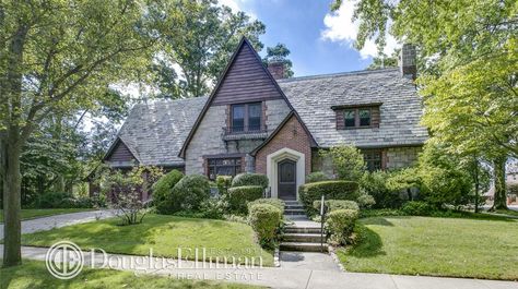 3204 171st St, Flushing, NY 11358 | MLS #2883669 | Zillow English Style Home, English Tudor Homes, Tudor Homes, Vintage Style Bathroom, Courtyard Entry, English Architecture, Storybook Homes, Tudor Style Homes, English Tudor