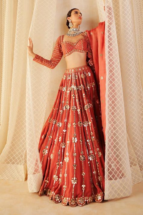 Orange Lengha, Party Wear Lehenga Designs, Latest Lehenga Designs, Vani Vats, Latest Bridal Lehenga Designs, Cut Mirror, Orange Lehenga, Gold Lehenga, Raw Silk Lehenga