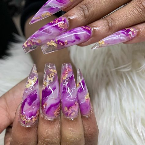 Lavender Marble, Unicorn Nails Designs, Fancy Nail Art, Marble Nail Designs, Purple Acrylic Nails, Marble Nail, Marble Nail Art, French Tip Acrylic Nails, Cute Acrylic Nail Designs