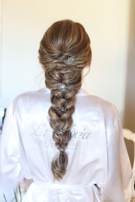 Wedding Hairstyles For Long Hair Plait, Bride Wedding Hair Braid, Plaited Hairstyles For Wedding, Brides Hairstyles Braid, Big Braids Hairstyles Wedding, Bridesmaid Hairstyles For Thick Long Hair, Long Braided Wedding Hairstyles, Loose Braid Bridal Hair, Wedding Long Braid