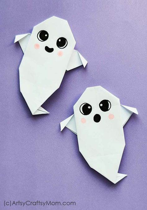 Origami Ghost, Halloweenpyssel Barn, Veselý Halloween, Paper Bats, Halloween Origami, Paper Bat, Ghost Crafts, Halloween Paper Crafts, Cute Origami