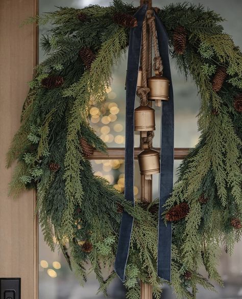 Are you decorating your front porch for Christmas? We're sharing over 25 ideas for inspiration this holiday season. From the most gorgeous garland to the most unique DIY nutcrackers, you'll be sure to find ideas you can replicate on your own front porch for the holidays! Porch Christmas Decor, Front Porch Christmas, Christmas Decor Inspiration, Christmas Front Doors, Christmas Front Porch, Christmas Porch Decor, Christmas Inspo, Front Porch Christmas Decor, Christmas Porch