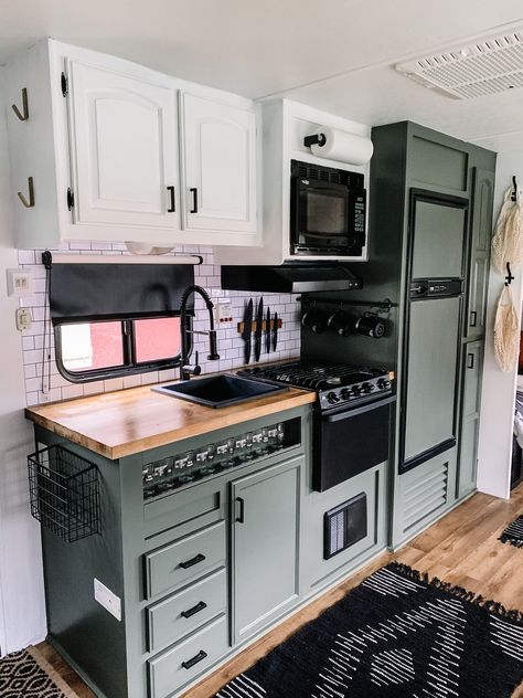 Travel Trailer Interior Remodel, Tv Camper Remodel, Jayco Travel Trailers 2023, Rv Remodel Bedroom Ideas, 26ft Camper Remodel, Camper Cabinet Ideas, Small Camper Kitchen Remodel, Camper Kitchen Cabinet Colors, 1988 Camper Remodel