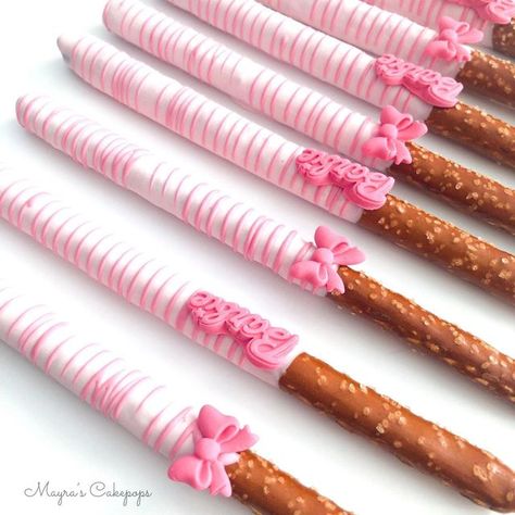 Barbie Dipped Treats, Barbie Pretzel Rods, Barbie Themed Birthday Party Treats, Barbie Party Finger Foods, Barbie Donut Party, Barbie Snacks For Party, Barbie Pretzels, Barbie Inspired Dessert, Barbie Treats Ideas