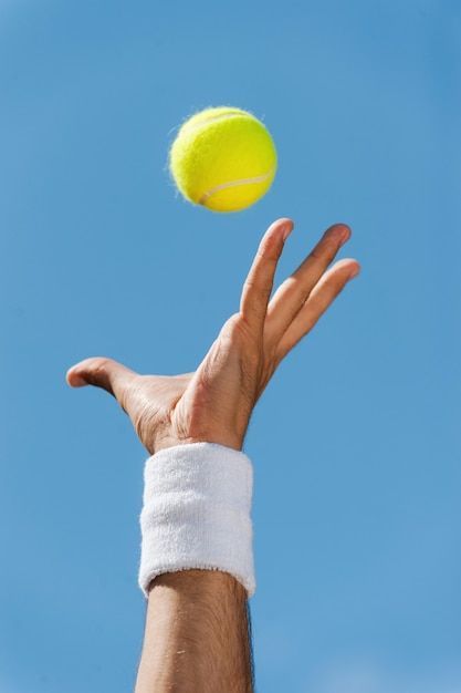 Photo serving tennis ball. close-up of m... | Premium Photo #Freepik #photo #action #outdoor-sports #tennis #competition Tennis Product Photography, Tennis Campaign, Tennis Branding, Tennis Competition, Tennis Photoshoot, Paddle Tennis, Tennis Lifestyle, Tennis Photography, Tennis Design