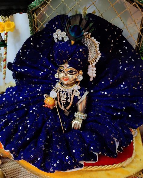 Laddoo Gopal Dresses, Matarani Dress, Krishna Dp, Kanha Ji Dress, Akhanda Bharat, Laddoo Gopal, Iskcon Vrindavan, Krishna Dress, Radha Beauty