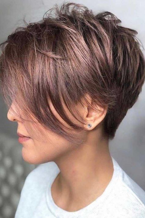 How To Cut A Pixie Haircut Diy, Pixy Haircuts, Easy Pixie Haircut, Kort Pixie, Long Pixie Cuts, Cute Short Haircuts, Short Hairstyles For Thick Hair, Long Pixie, Beauty Diy