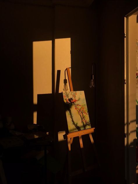 Painting Easel Aesthetic, Art Easel Aesthetic, Demure Birthday, Easel Aesthetic, Astrid Clifford, Painting Aesthetic, Black And White Art Drawing, Art Easel, Cute Tumblr Pictures