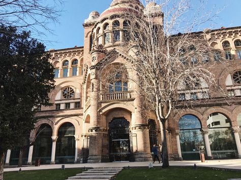 Universidad Autonoma de Barcelona Sant Pau in Barcelona, Spain // January 13, 2017 University Of Barcelona Spain, Barcelona University, 2024 List, Dream University, College Goals, Manifestation Board, January 13, Barcelona Spain, Study Abroad