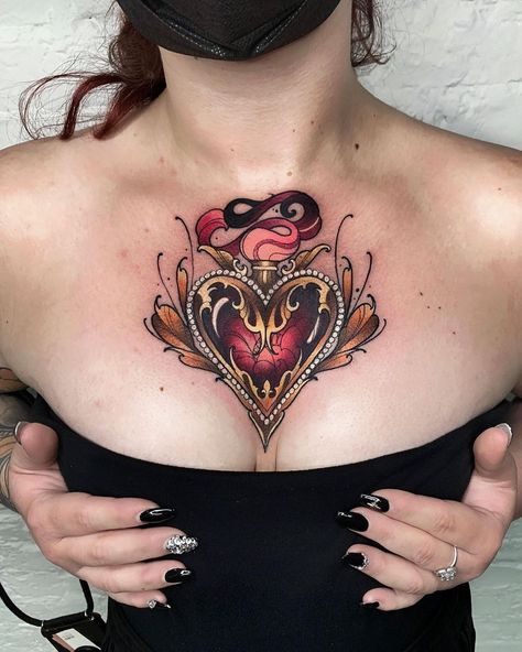 ❈ 𝗢𝗹𝗶𝗲 𝗦𝗶𝗶𝘇 ❈ (@olie_siiz) posted on Instagram: “🧡Sacred heart for beautiful lady 🧡. . Inks @eternalink @barber_dts Aftercare @balm_tattoo . @tattooistartmag @tattoo_artwork @tat…” • Sep 2, 2021 at 4:11pm UTC Chest Tattoo Heart, Sacred Heart Tattoo, Thigh Tat, Sacred Heart Tattoos, Jesus Tattoo, Gorgeous Tattoos, Tattoo Artwork, Incredible Tattoos, Heart Tattoo Designs