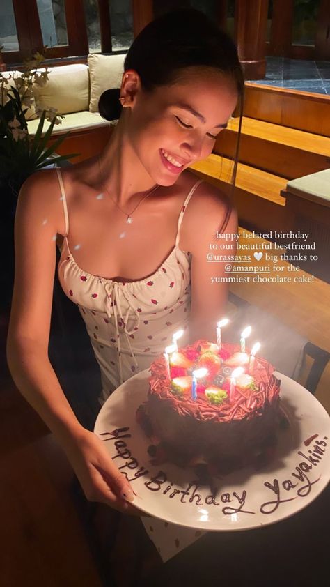 Birthday Dump, Happy Birthday Captions, Heartfelt Birthday Wishes, Cute Birthday Wishes, Happy 20th Birthday, Happy Birthday Best Friend, Birthday Captions Instagram, Cute Birthday Pictures, Happy Birthday Template