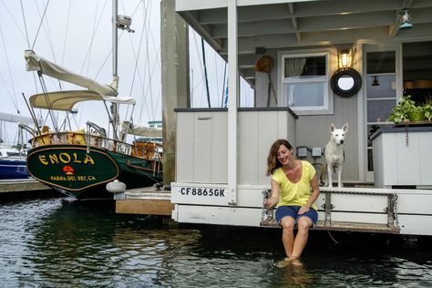 Houseboat Exterior, Houseboat Remodel, Houseboat Design, Rambling Roses, Floating Homes, Houseboat Living, House Boats, Working Boat, Dream Boat