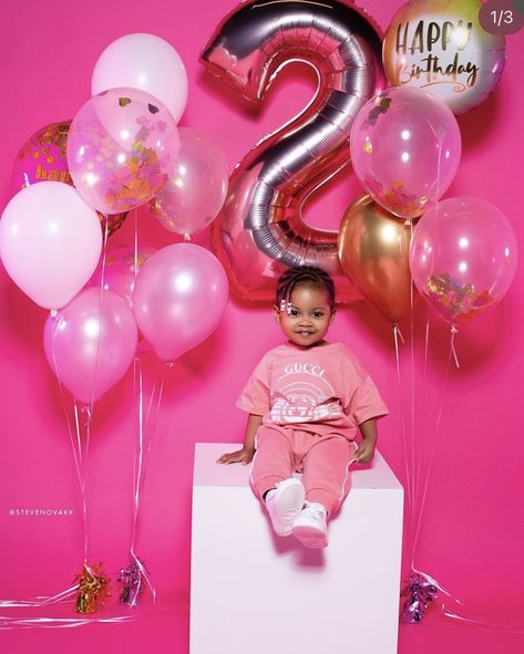 2nd Birthday Photo Shoot Ideas, Gracie Corner, Birthday Photo Shoot Ideas, 2nd Birthday Photos, Bday Shoot, Baby Milestones Pictures, Birthday Photo Shoot, Mommy Moments