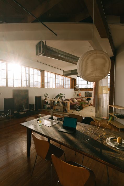 Wfh Apartment, Japanese Industrial Interior, Japanese Design Interior, Japanese Apartment Aesthetic, Noguchi Pendant, Pojagi Curtains, Japanese Modern Interior, Minimal Maximalism, Japanese Loft