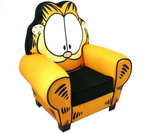 Top 10 Character & Movie Themed Armchairs King Kong Movie, Movie Chairs, Garfield Pictures, Minion Characters, Garfield Images, Garfield Cartoon, Flash Ideas, Jedi Training, Funny One Liners