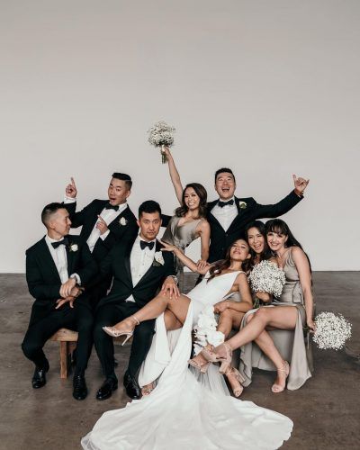 Bridal Party Photos Group Shots, Wedding Group Photos, Wedding Party Poses, Bridesmaid Photoshoot, Wedding Portrait Poses, Reception Photos, Wedding Picture Poses, Bridesmaids Photos, Wedding Photography Styles