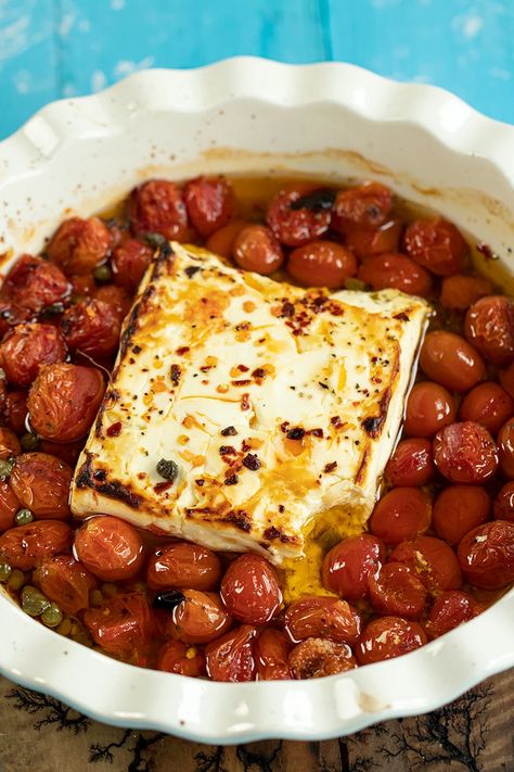 Baked Feta & Tomatoes Appetizer - Dimitras Dishes Baked Feta Recipe, Dimitras Dishes, Tomato Appetizers, Baked Appetizers, Baked Feta, Feta Recipes, Feta Dip, Baked Tomatoes, Queso Feta