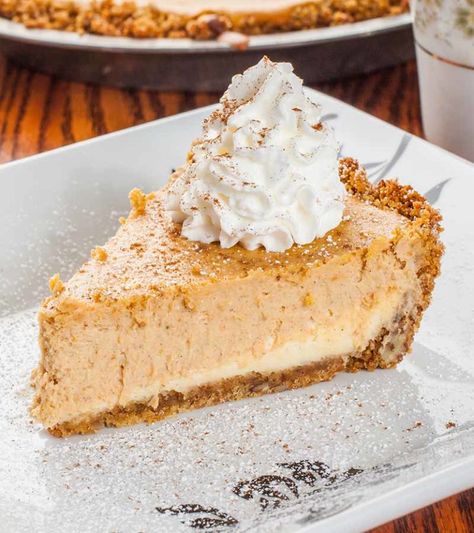 Pioneer Woman Pumpkin Pie, Pumpkin Pie Pioneer Woman, Pioneer Woman Thanksgiving, Pioneer Woman Pecan Pie, Pioneer Woman Desserts, Pumpkin Chiffon Pie, Food Network Recipes Pioneer Woman, Pumpkin Cream Pie, Ree Drummond Recipes