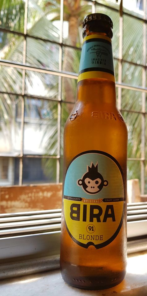 Indian Craft Beer, Bira 91 Blonde. Bira Beer, Beer Snap, Night Out Captions, Weeknd Poster, Bar Shots, Snap Stories, Snap Streaks, Beer Collection, Beer Photography