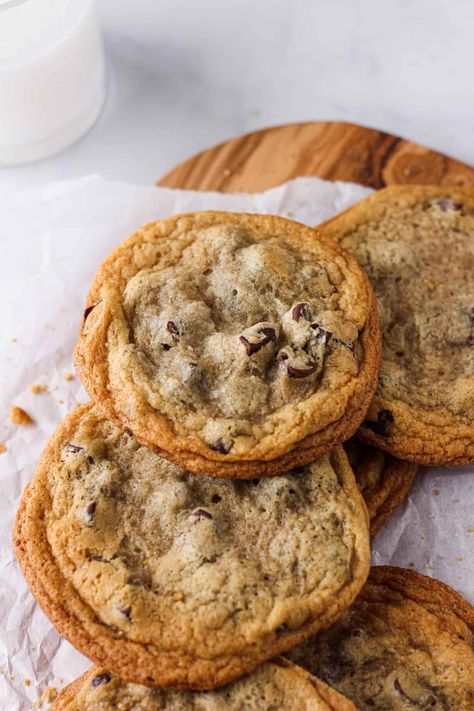 eggless chocolate chip cookies Dessert Recipes Without Eggs, Cookie Recipe Without Eggs, Egg Free Chocolate Chip Cookies, Cookies Without Eggs, Eggless Cookie Recipes, Egg Free Cookies, Eggless Chocolate Chip Cookies, Dark Chocolate Chip Cookies, Eggless Cookies