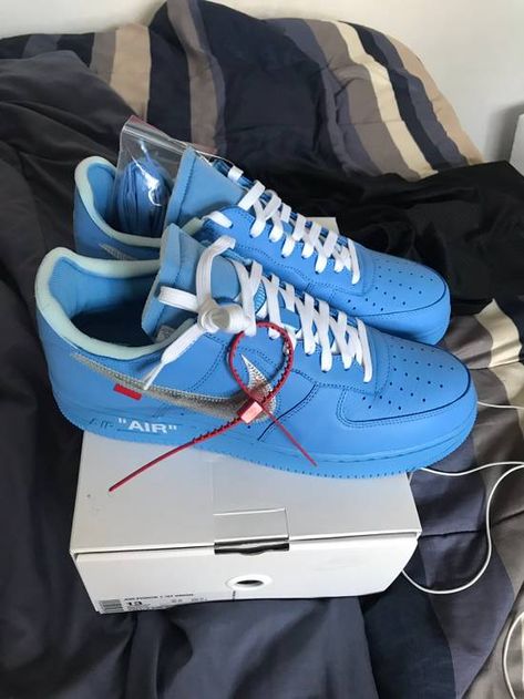 Off White Forces, Off White Air Force 1, White Forces, Dude Clothes, Off White Nike, White Air Force 1, White Air Forces, All Nike Shoes, Off White Mens