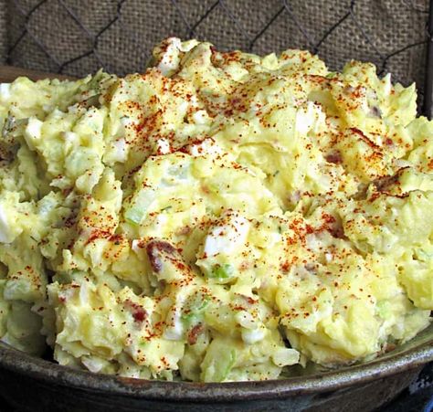 Potato Salad | Fahy Family Recipes Old Fashioned Potato Salad, Cook Potatoes, Southern Style Potato Salad, Homemade Potato Salads, Potato Salad With Egg, Classic Potato Salad, Pickle Juice, Potatoe Salad Recipe, Bacon Egg