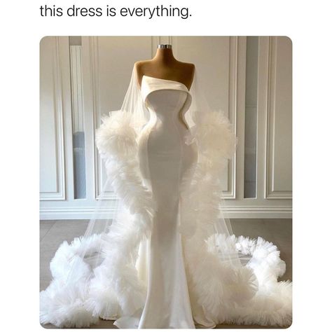 @girltweeted shared a photo on Instagram: “it’s everything & more 🤩 @girltweeted credit: @/prettydiamondzs on twitter” • May 21, 2021 at 7:26pm UTC Wedding Dress Ruffle, Wedding Dress Fishtail, Bohemian Beach Wedding, Satin Mermaid Wedding Dress, Big Wedding Dresses, Ruffle Prom Dress, Cape Wedding Dress, Tulle Evening Dress, White Prom Dress