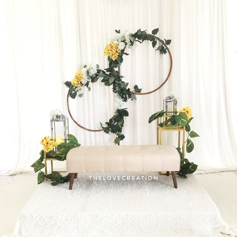 Pelamin Simple, Nikah Decor, Diy Wedding Reception, Minimalist Wedding Decor, Rustic Wedding Decorations, Simple Wedding Decorations, Diy Wedding Backdrop, Desi Wedding Decor, Wedding Backdrop Decorations