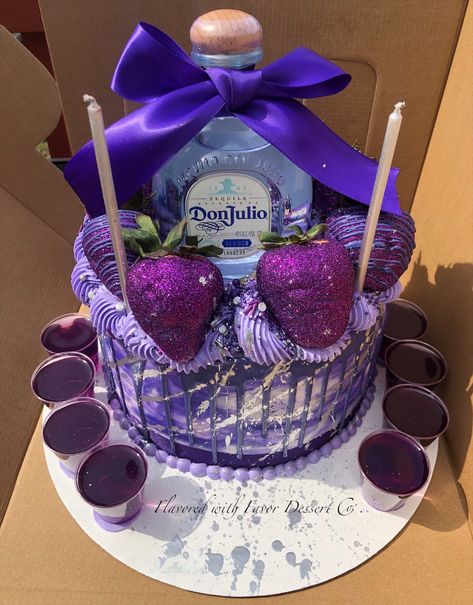 Alcohol Birthday Cake For Women, Liquor Cake Ideas, 21st Birthday Cake Alcohol, Liquor Cakes, Baddie Cake, 21 Birthday Cake, Alcohol Birthday Cake, Money Birthday Cake, Liquor Cake