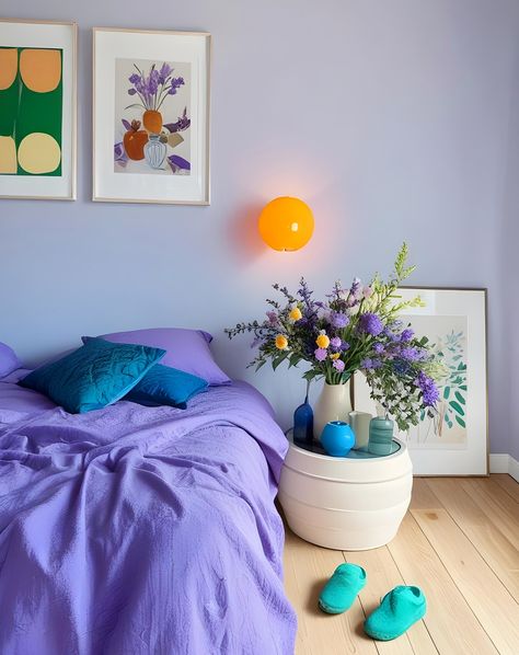 Purple Is Popping Up in Interiors and Designers Are Embracing the Daring Shade. This playful hue is making a comeback! The trend of using purple in décor is evolving, with lighter shades like lavender and lilac giving way to bolder colors such as mauve, berry, and deep eggplant. These rich hues offer a versatile spectrum that combines the calming stability of blue with the energetic warmth of red, making purple a popular choice for modern interiors. It invokes a sense of luxury and creativi... Blue Purple Room, Lavender And Lilac, Purple Room, Purple Wall, Purple Rooms, Orange Interior, Cozy Atmosphere, Modern Interiors, Purple Orange