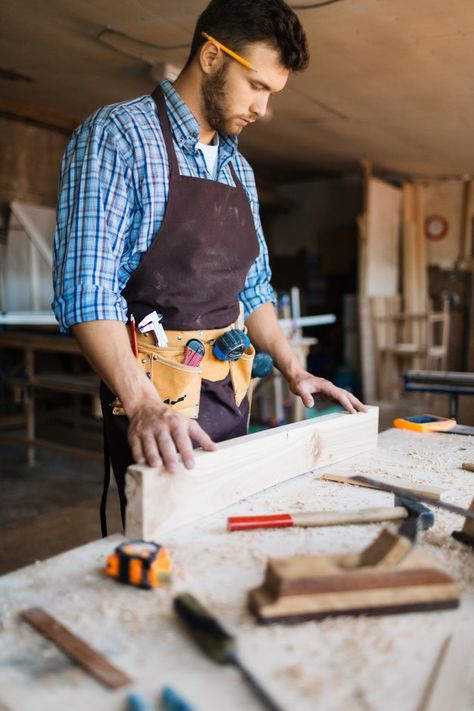 Construction Branding Photoshoot, Construction Headshots, Construction Photoshoot, September Photoshoot, Carpenter Photoshoot, Construction Room, Construction Photography, Photoshoot Branding, Construction Outfit