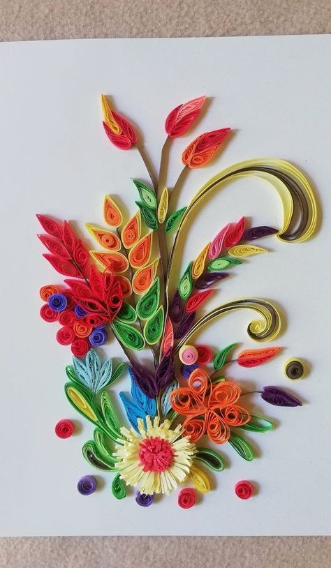 Quilling Wildflowers, Paper Wall Art Diy, Quilling Flower Designs, Quilled Cards, Christmas Quilling, Quilling Animals, Paper Quilling For Beginners, Satisfying Stuff, Paper Quilling Flowers