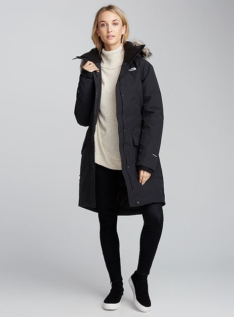 Outer Boroughs parka | The North Face | Shop Women's Anoraks and Parkas | Simons North Face Parka Outfit, North Face Parka Woman, Winter Pregnancy, Parka Outfit, North Face Parka, Parka Jackets, Winter Maternity, Winter Styles, Down Parka