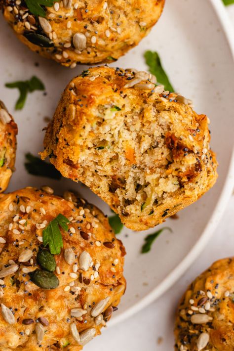 Starch Solution Muffins, Savory Veggie Muffins, Vegan Savory Muffins, Red Lentil Muffins, Vegan English Muffin Recipe, Savoury Breakfast Ideas, Vegan Savoury Muffins, Vegan Breakfast Meal Prep, Lentil Muffins