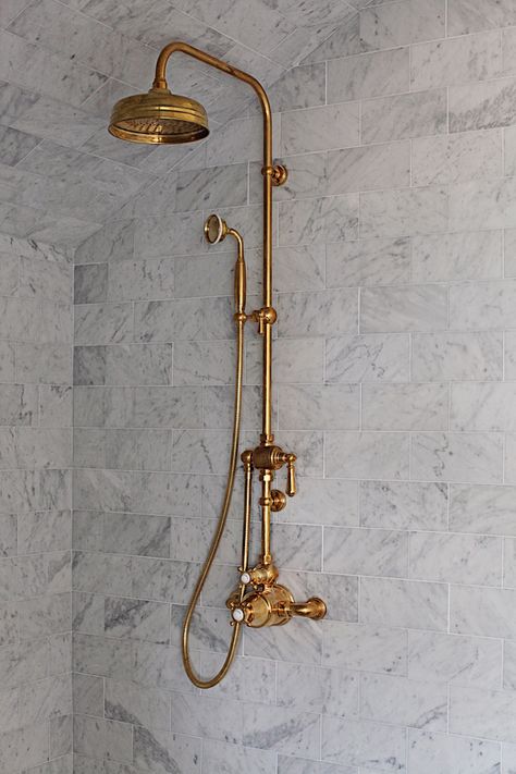 Dreamy Whites: Master Bathroom Makeover with Unlacquered Brass Rohl Faucets Perrin And Rowe Bathroom, Small Bathrooms Decor, Gold Shower Fixtures, Gold Shower Faucet, Small Bathroom Decoration, Interior Designer Aesthetic, Brass Shower Fixtures, Brass Shower System, Gold Bathroom Fixtures