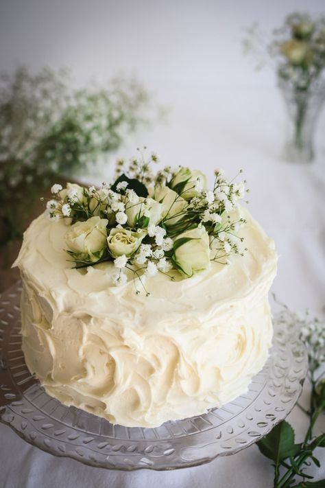 Lemon Wedding Cakes, Homemade Wedding Cake, Carrot Cake Cheesecake, Cake Rack, Wedding Cake Recipe, Chocolate Wedding Cake, Cake Inspo, Simple Wedding Cake, My Nephew