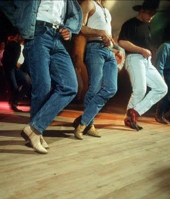 Line Dancing Aesthetic, Miss The Old Days, Country Line Dancing, Barn Dance, Wilde Westen, Types Of Dancing, Dance Like No One Is Watching, Country Dance, Dancing Aesthetic