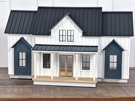 Little Vintage Lane - Modern Miniature Dollhouse Homes & Furniture Large Front Porch, Kitchen Bay Window, Modern Dolls House, Vertical Siding, Porch Roof, Double Entry, House Makeover, Double Entry Doors, Charleston Homes