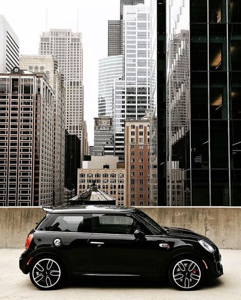 Black Mini Cooper, Mini Cooper Models, Mini Cooper Sport, Mini Cooper One, Mini Jcw, Mini Morris, Mini Cooper R56, Cooper Car, Mini Cooper Classic