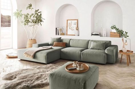 Corner Sofa Modern, Corner Sofa Living Room, Lounge Room Styling, Modern Family Rooms, Corner Sofa Design, Corner Couch, Living Room Corner, Living Room Sofa Design, Kitchen Dining Living