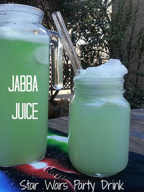 Jabba Juice - Disney Star Wars Party Drink Star Wars Drinks, Disney Drinks, Star Wars Food, Party Make-up, Party Drinks Alcohol, Diy Unicorn, Star Wars Birthday Party, Star Wars Wedding, Kid Drinks