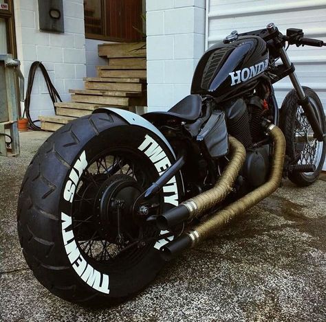 Maybe, if you get rid of the Honda logo. Moto Bobber, Honda Shadow Bobber, Shadow Bobber, Motos Bobber, Sepeda Retro, Honda Bobber, Soichiro Honda, Moto Scrambler, Мотоциклы Cafe Racers