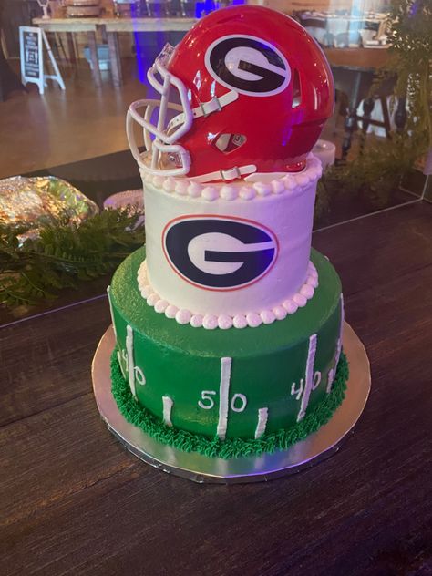 Georgia Grooms Cake, Uga Grooms Cake, Rustic Grooms Cake, Georgia Cake, Football Grooms Cake, Georgia Bulldogs Cake, Football Wedding Cake, Groomsman Cake, Groom Cakes