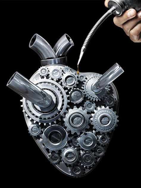 Hot rod heart :) Seagulls Flying, Steampunk Heart, Herz Tattoo, 5 Wallpaper, Geniale Tattoos, Tin Man, Anatomical Heart, Human Heart, Steampunk Art