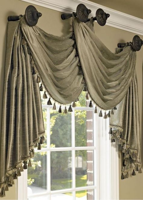 35 Creative ways to Hang Curtains Like a Pro - Bored Art براد بيت, Window Curtain Designs, Plain Curtains, Decor Studio, Real Estat, Luxury Curtains, Cool Curtains, Home Curtains, Diy Curtains