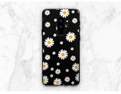 Black phone case White daisy Chamomile flowers White flower s10e iPhone XR Case for Samsung s10 iPho Daisy Chamomile, Daisy Phone Case, Phone Case White, White Sunflowers, Xr Case, Samsung S10, Black Phone, Flowers White, Aesthetic Phone Case