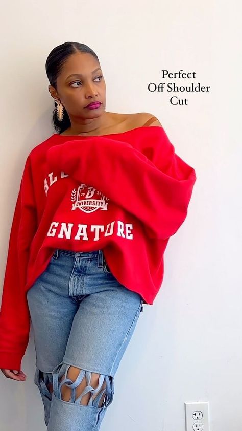 Cut Out Shoulder Sweater, Diy Off Shoulder Sweatshirt, How To Cut A Sweatshirt Off The Shoulder, How To Cut The Neck Of A Sweatshirt, Cut Sweatshirt Diy, Diy Sweater Refashion, Diy Off Shoulder Top, Off Shoulder Diy, Cut Tshirt Diy